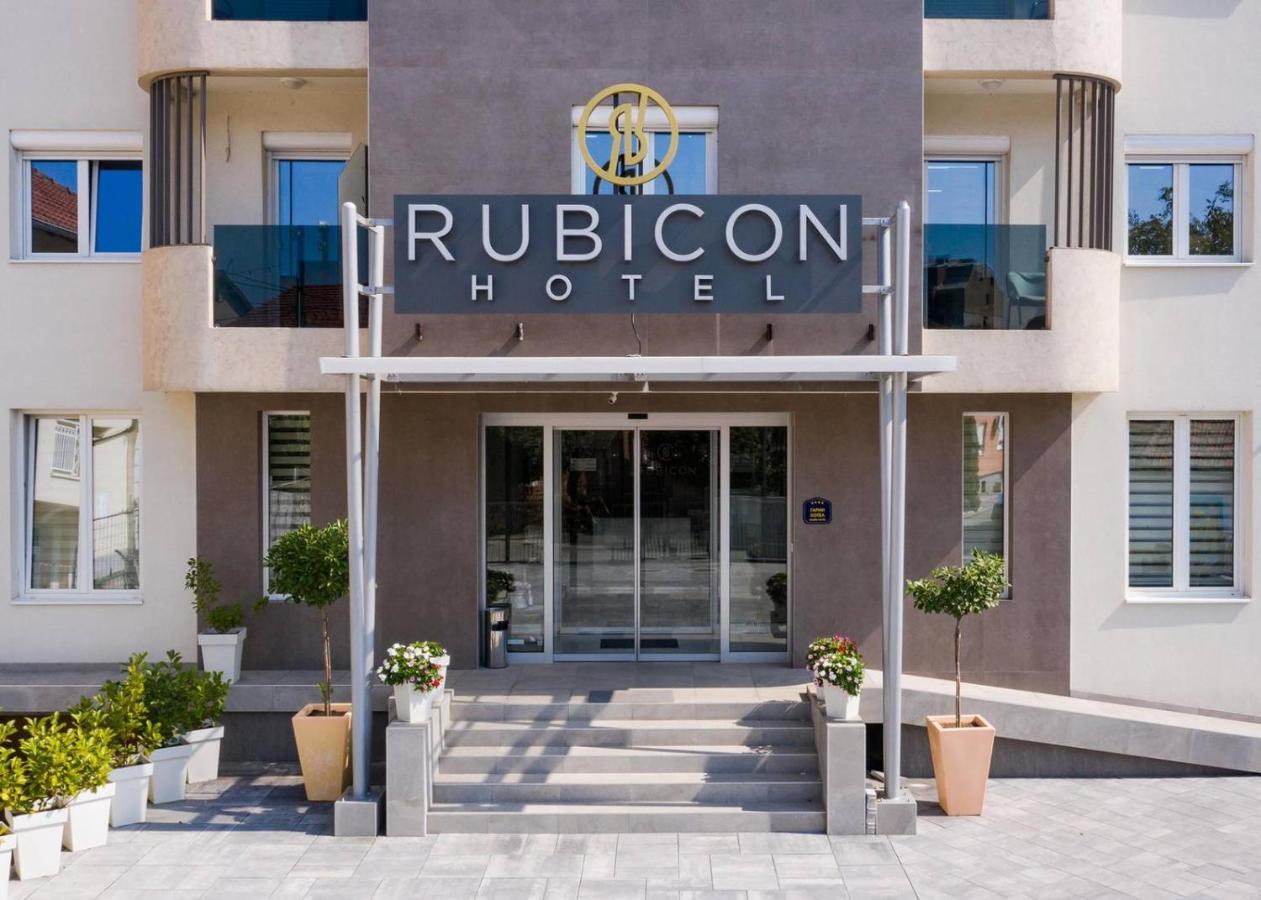 Rubicon Garni Hotel Kragujevac Buitenkant foto