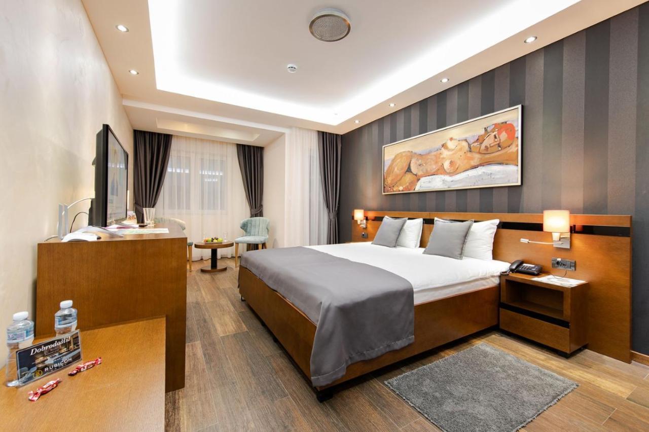 Rubicon Garni Hotel Kragujevac Buitenkant foto