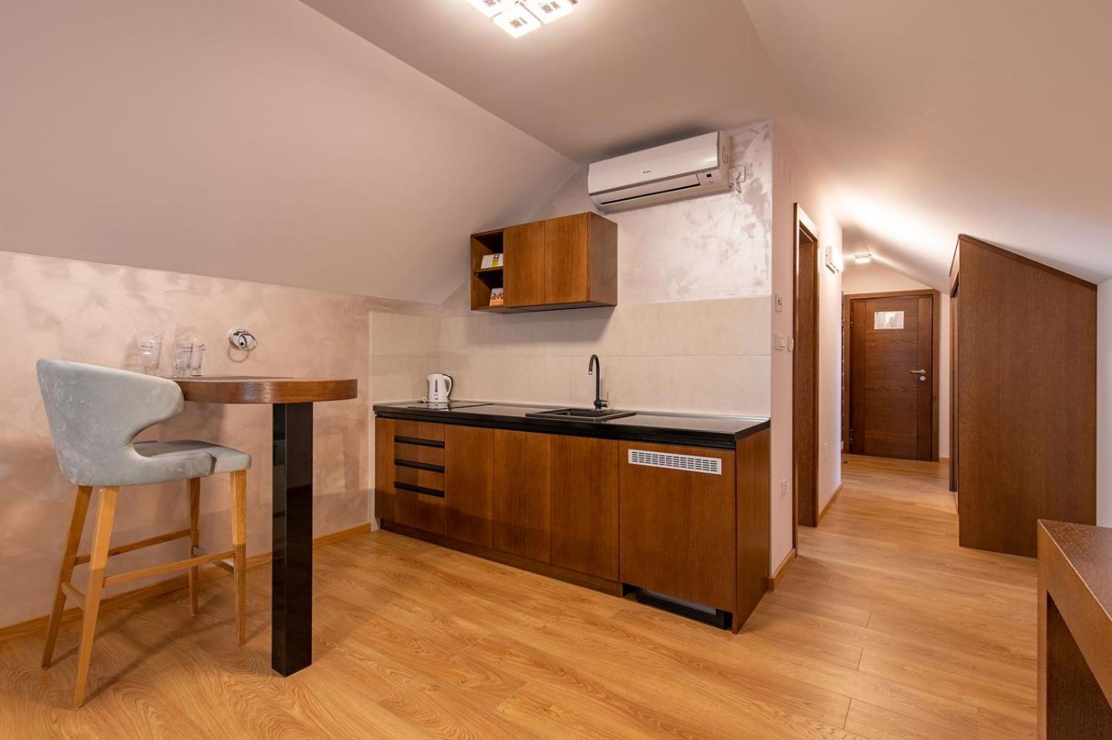 Rubicon Garni Hotel Kragujevac Kamer foto
